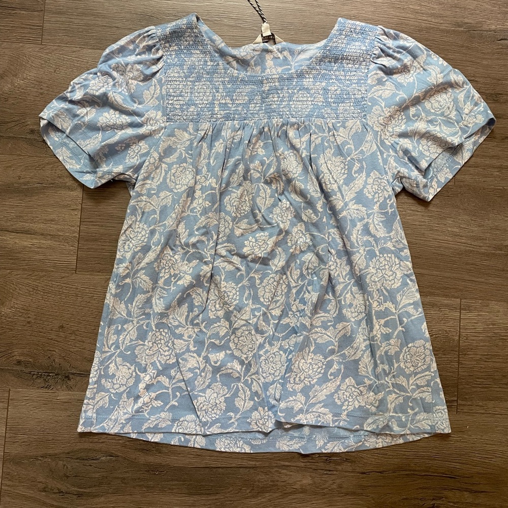 Lucky Brand Smocked Floral Women’s Top